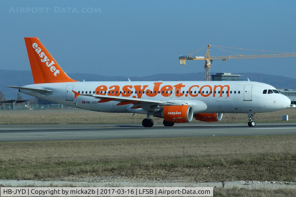HB-JYD, 2011 Airbus A320-214 C/N 4646, Taxiing