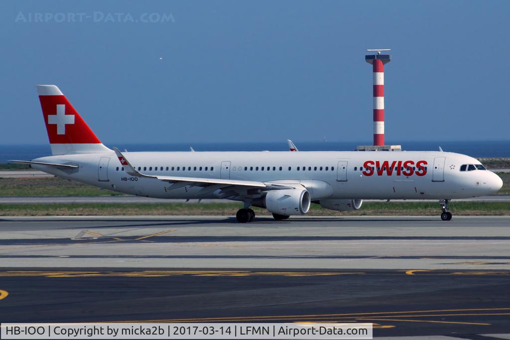 HB-IOO, 2016 Airbus A321-212 C/N 7007, Taxiing