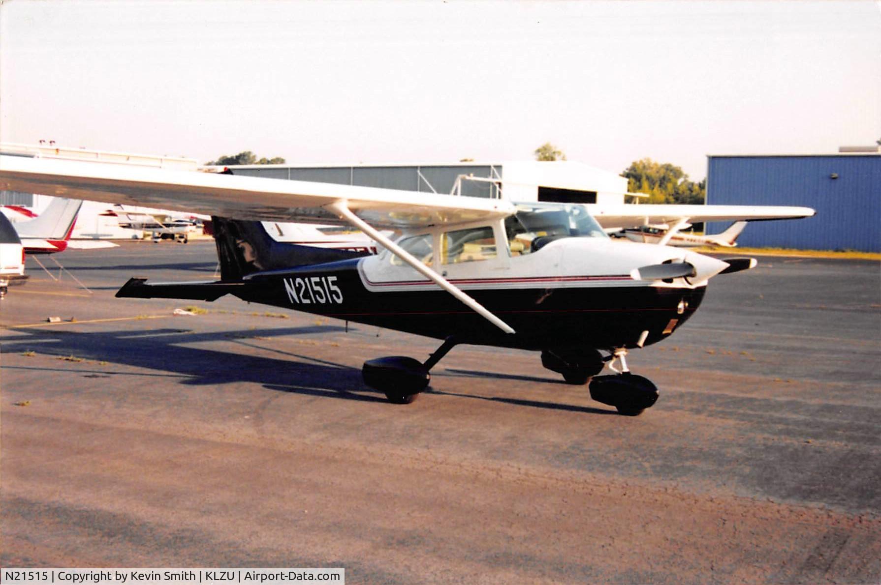 N21515, 1974 Cessna 172M C/N 17263960, Based at KLZU
