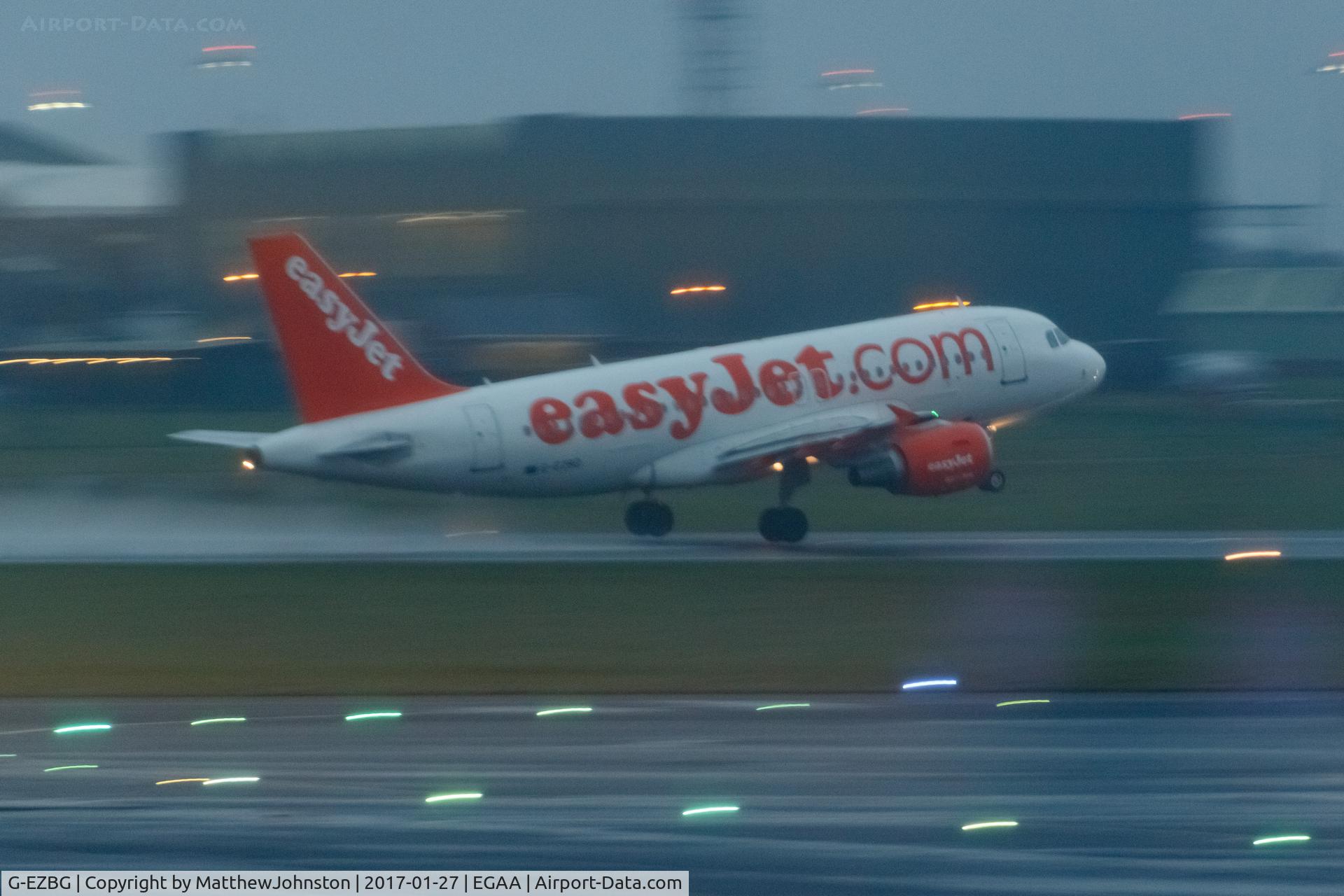 G-EZBG, 2006 Airbus A319-111 C/N 2946, G-EZBG departing EGAA BFS RWY 25