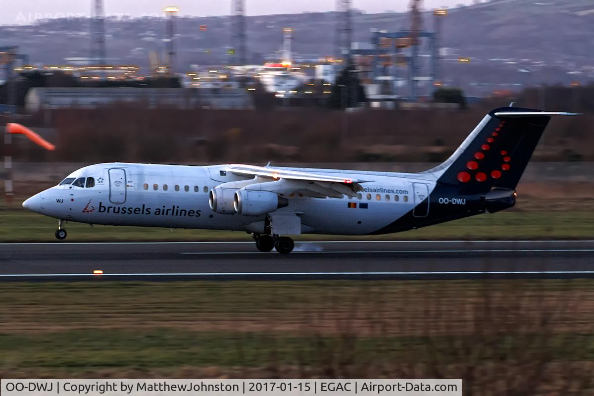 OO-DWJ, 1999 British Aerospace Avro 146-RJ100 C/N E3355, Landing 22 BHD