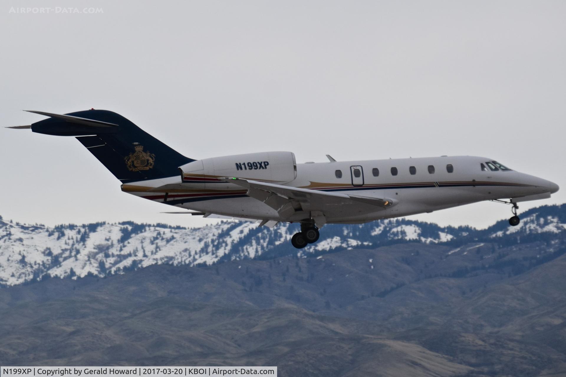 N199XP, 1997 Cessna 750 Citation X C/N 750-0019, Landing RWY 10R.