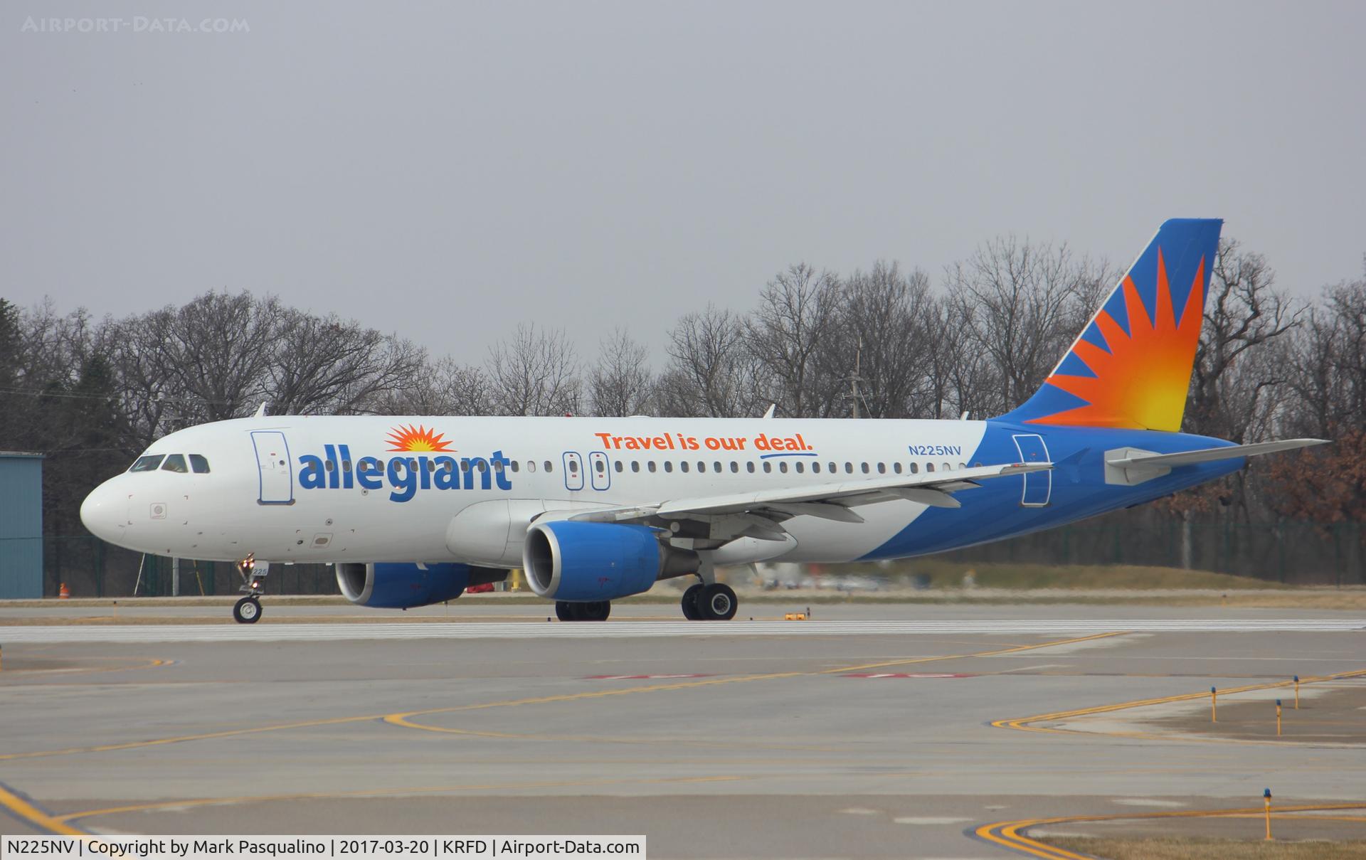 N225NV, 1997 Airbus A320-214 C/N 0706, Airbus A320