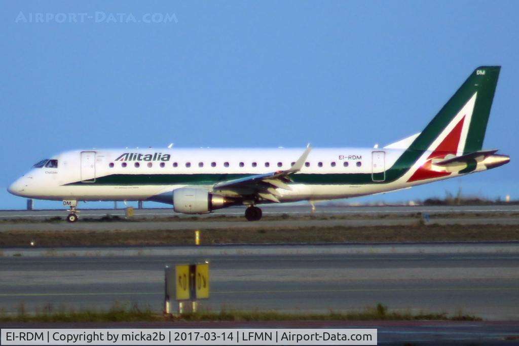 EI-RDM, 2012 Embraer 175LR (ERJ-170-200LR) C/N 17000346, Taxiing