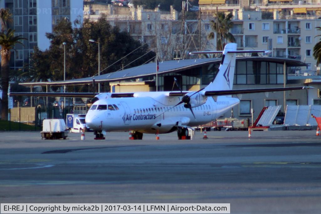 EI-REJ, 1989 ATR 72-201 C/N 126, Parked