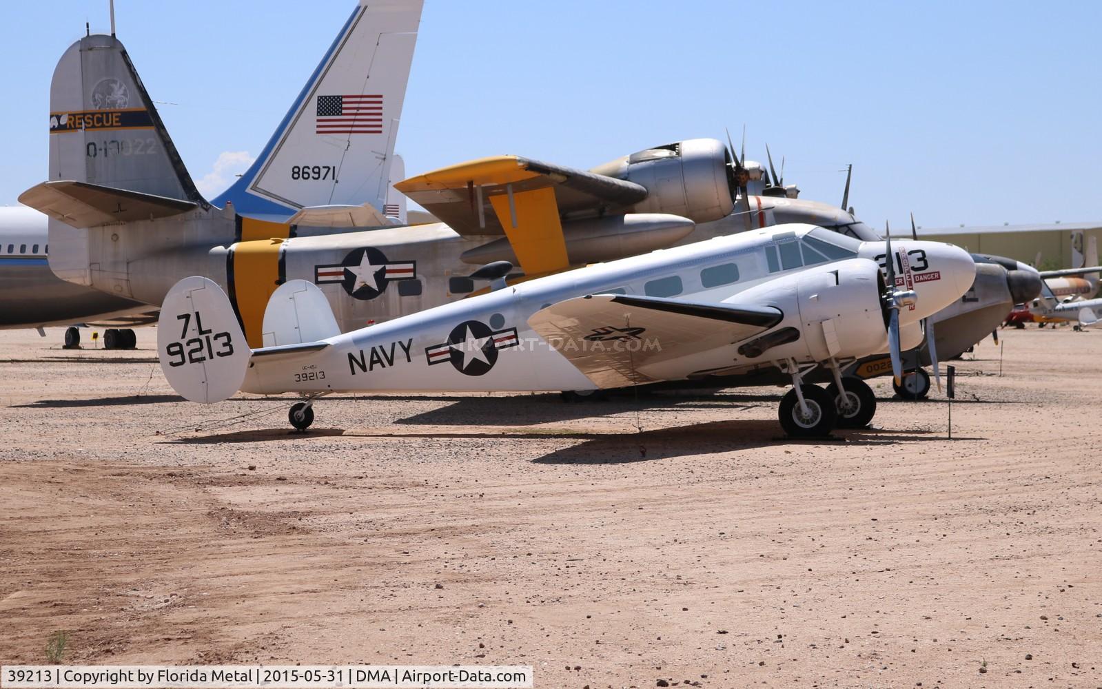 39213, Beech UC-45J Expeditor C/N 4297, UC-45J