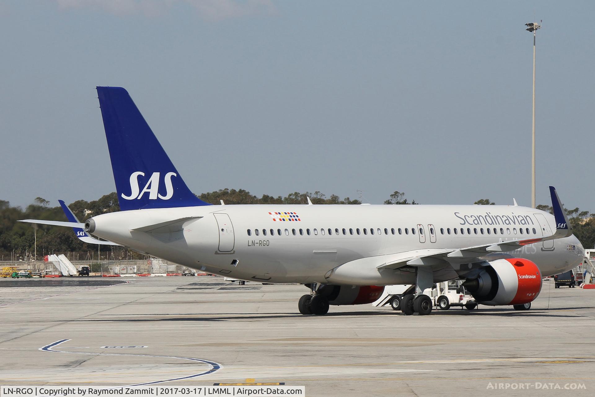 LN-RGO, 2016 Airbus A320-251N C/N 7352, A320 LN-RGO SAS