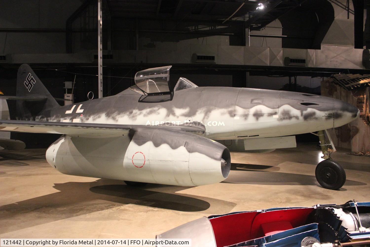 121442, Messerschmitt Me-262A Schwalbe C/N 501232, ME262