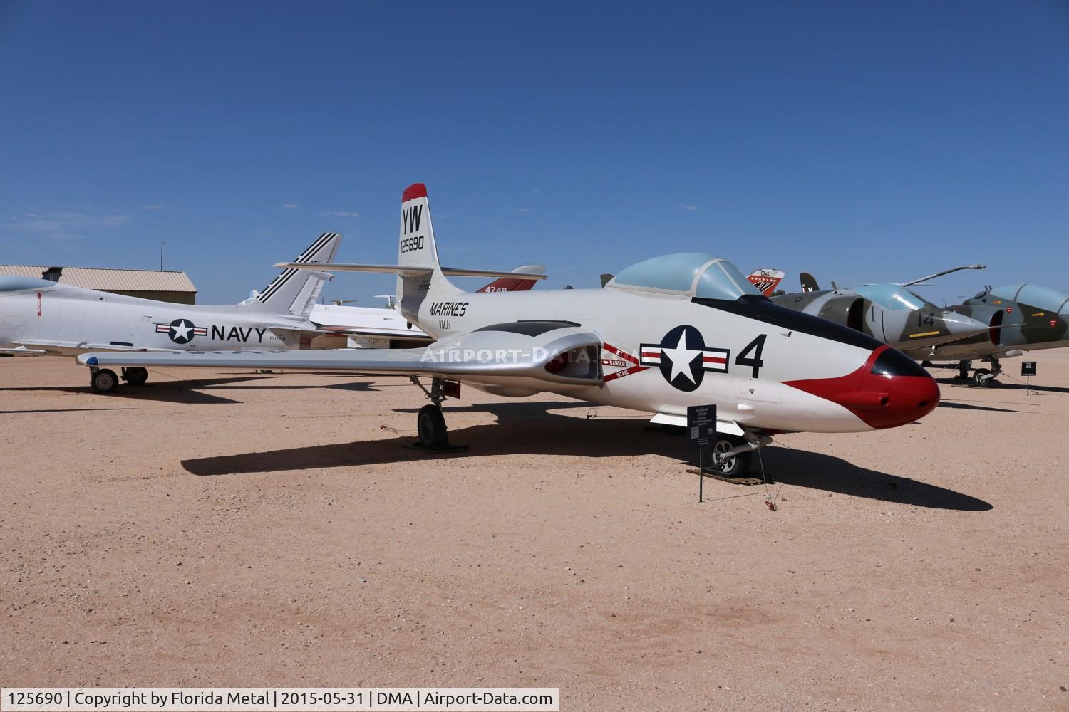 125690, McDonnell F2H-2P Banshee C/N 348, F2H-2P