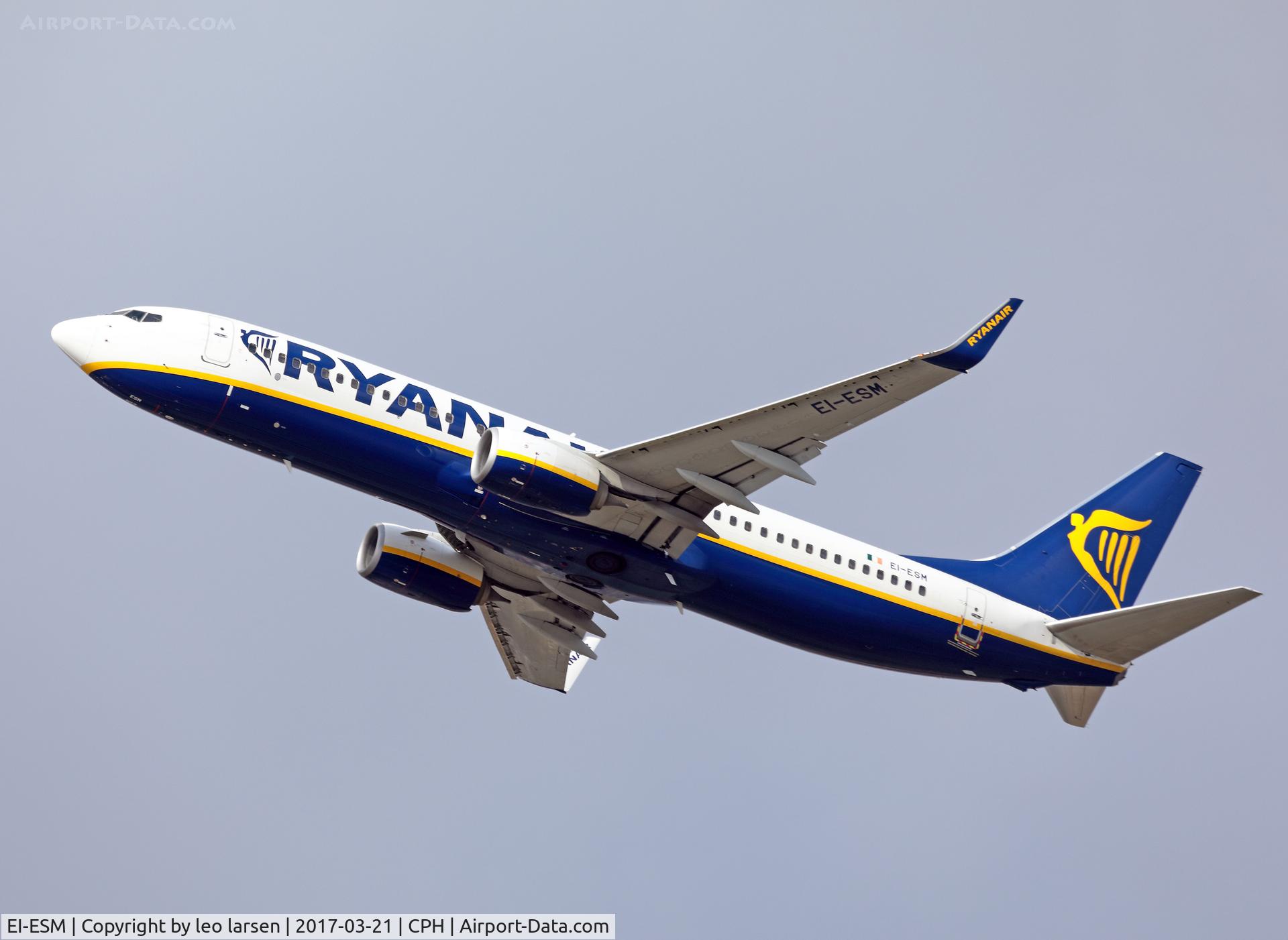 EI-ESM, 2011 Boeing 737-8AS C/N 34992, Copenhagen 21.3.2017