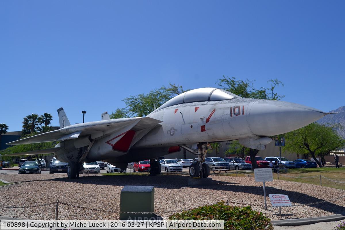 160898, Grumman F-14A Tomcat C/N 327, At the Palm Springs Air Museum