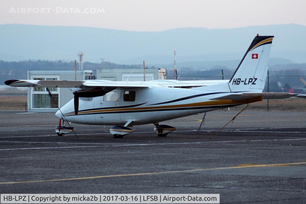 HB-LPZ, 1975 Partenavia P-68B C/N 44, Parked