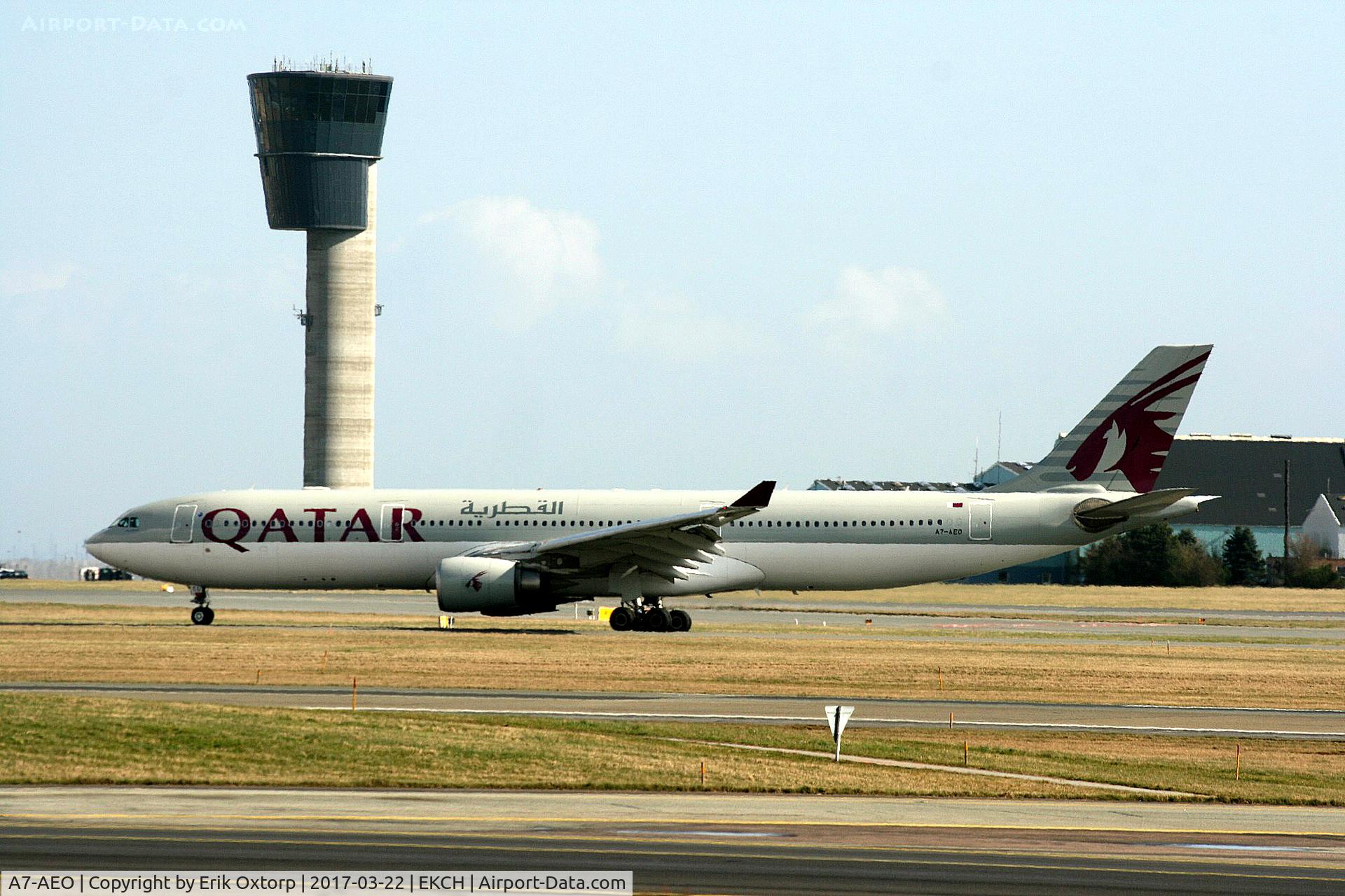 A7-AEO, 2008 Airbus A330-302 C/N 918, A7-AEO landed rw 22L.