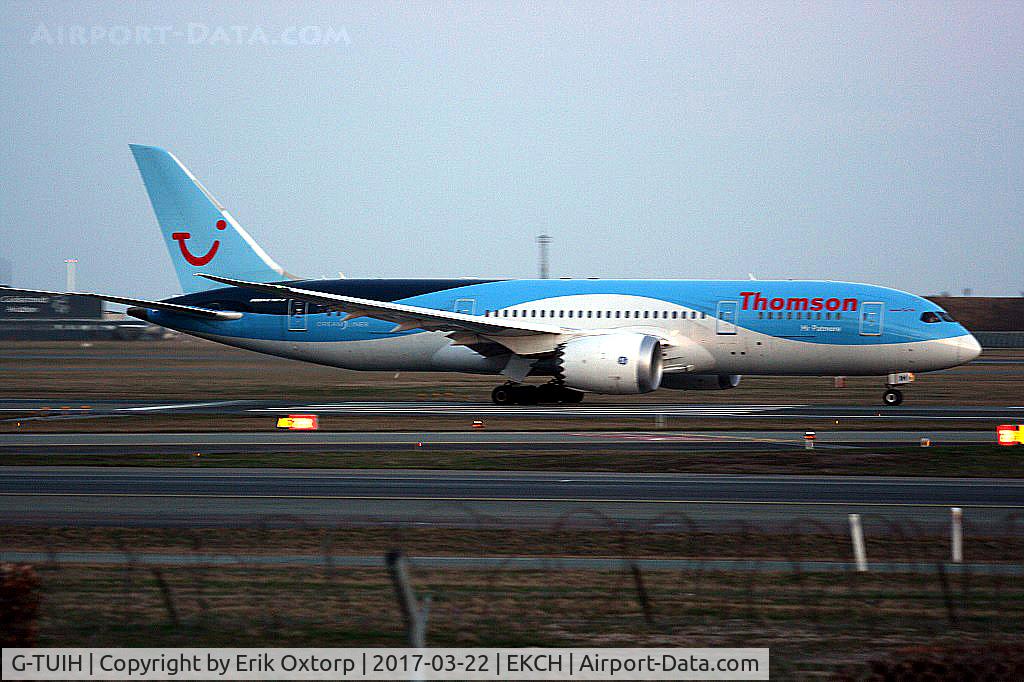 G-TUIH, 2015 Boeing 787-8 Dreamliner C/N 37229, G-TUIH taking off rw 22R