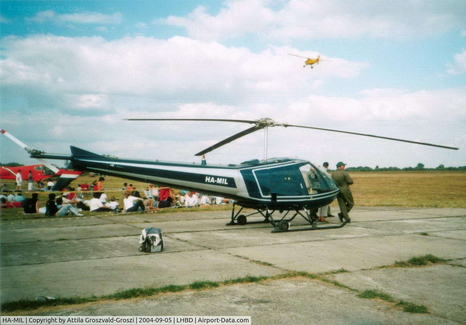 HA-MIL, 1975 Enstrom 280 Shark C/N 1021, Börgönd Airport, Hungary
