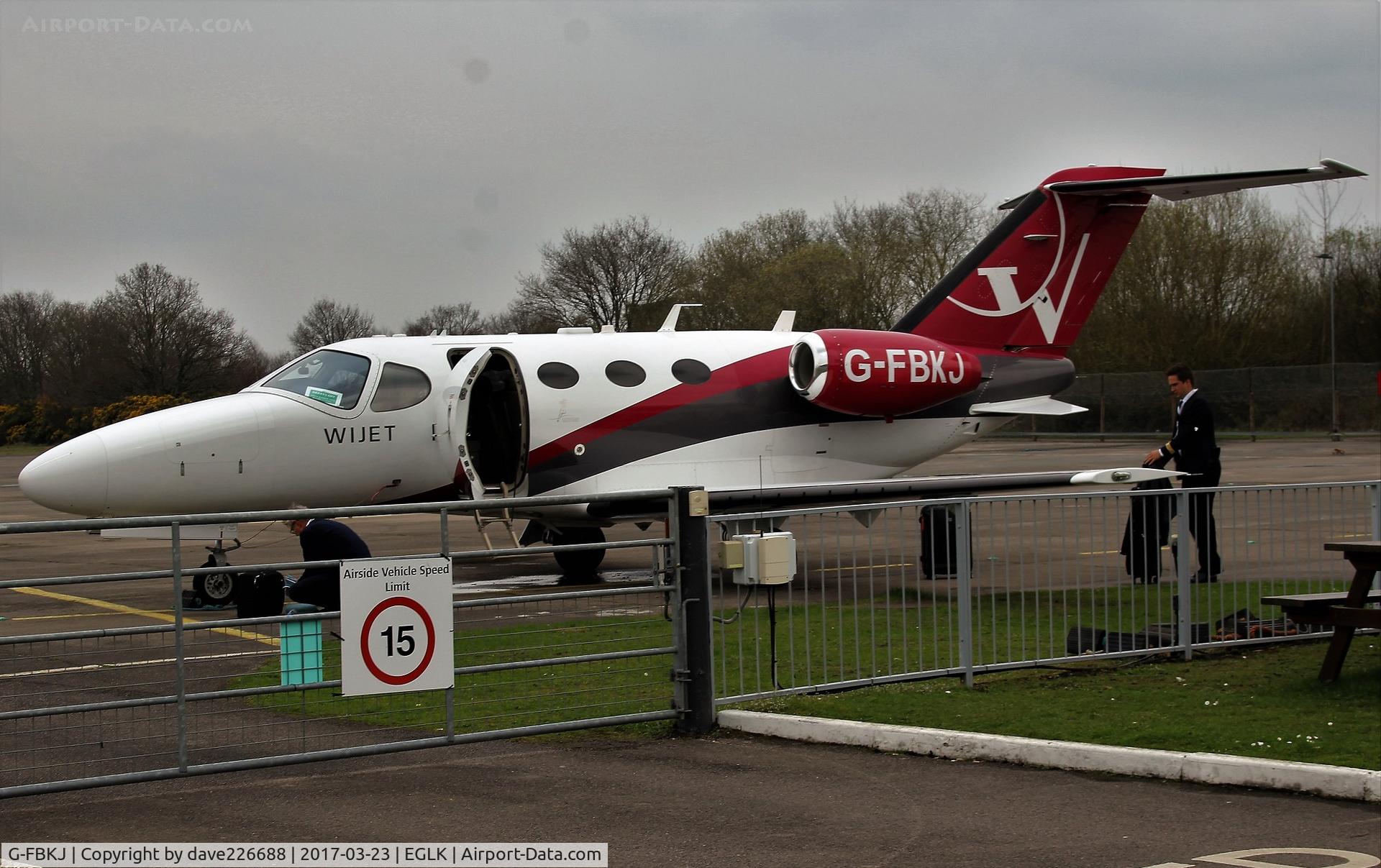 G-FBKJ, 2009 Cessna 510 Citation Mustang Citation Mustang C/N 510-0169, G FBKJ - Blink Aviation Citation Mustang in wijet livery