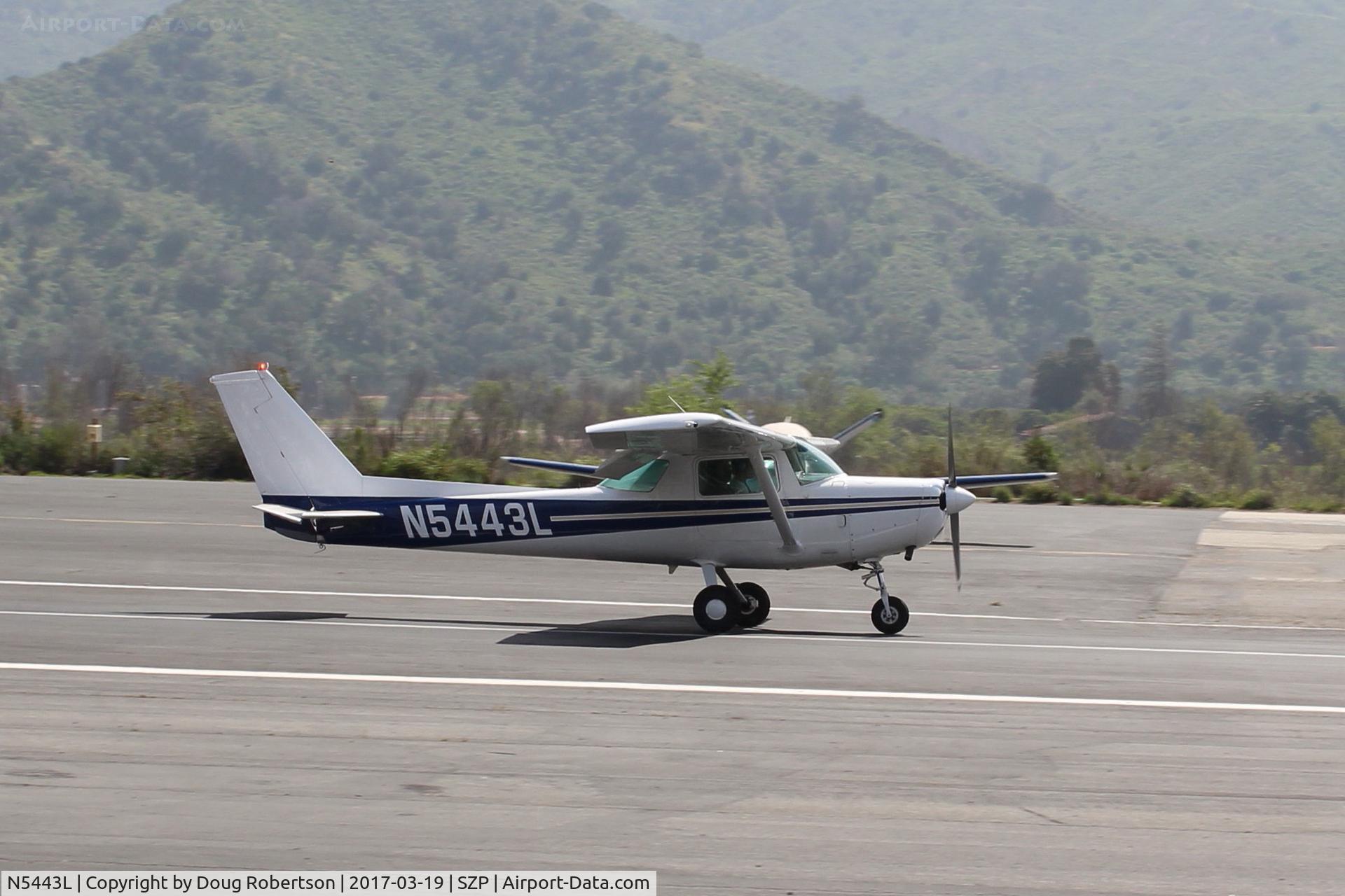 N5443L, 1980 Cessna 152 C/N 15284315, 1980 Cessna 152, Lycoming O-235 100 Hp, takeoff roll Rwy 22