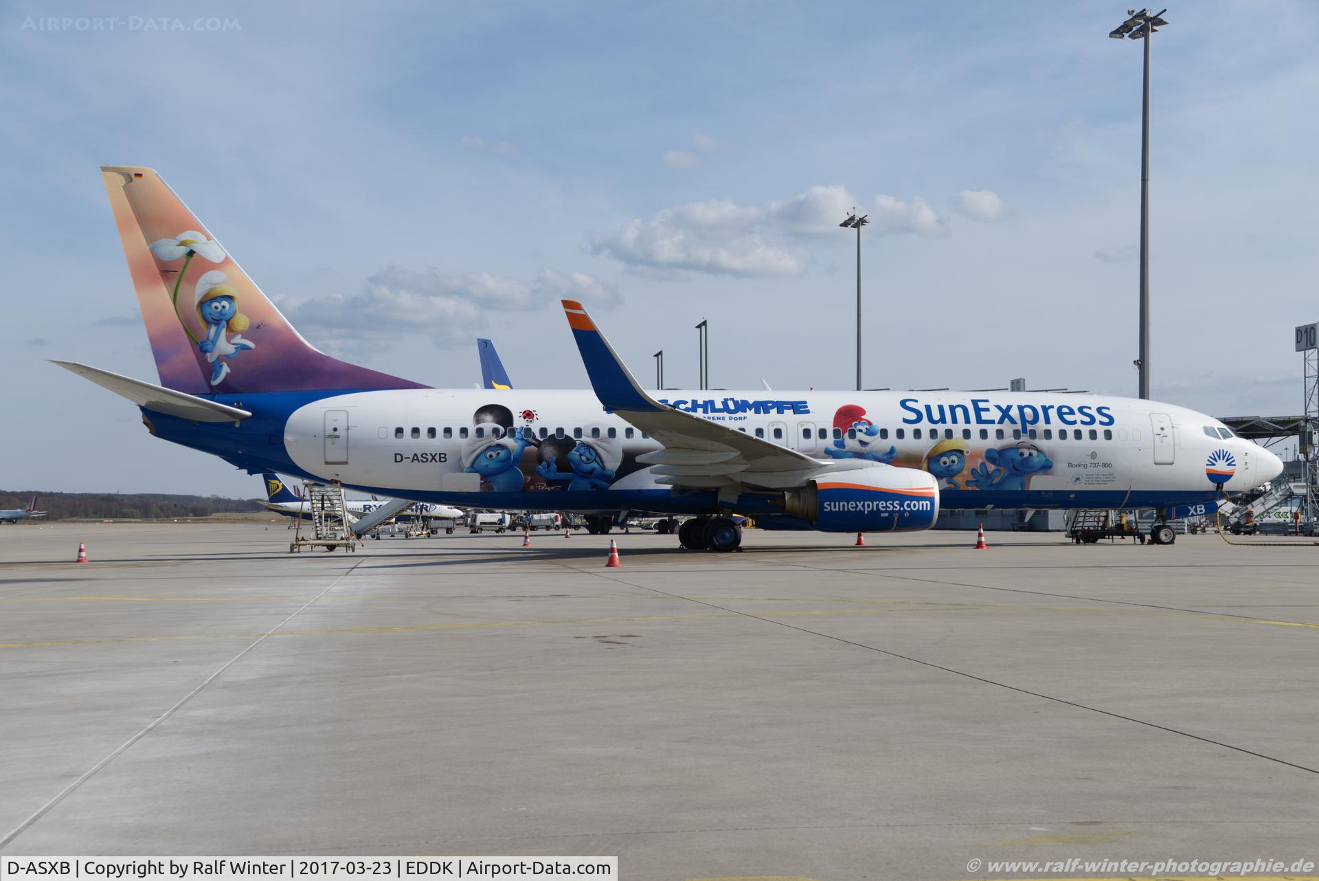 D-ASXB, 2002 Boeing 737-8Z9 C/N 30420, Boeing 737-8Z9 - XQ SXS SunExpress (Die Schlümpfe Livery) - 30420 - DASXB - 23.03.2017 - CGN
