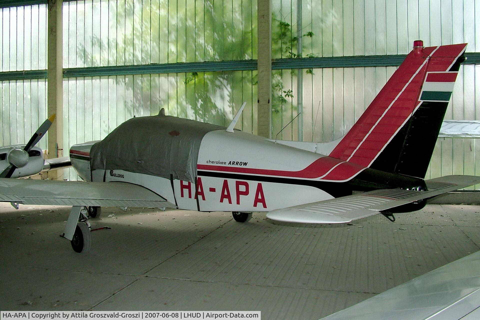 HA-APA, 1975 Piper PA-28R-200 Cherokee Arrow II C/N 28R-7535328, Szeged Airport, Hungary