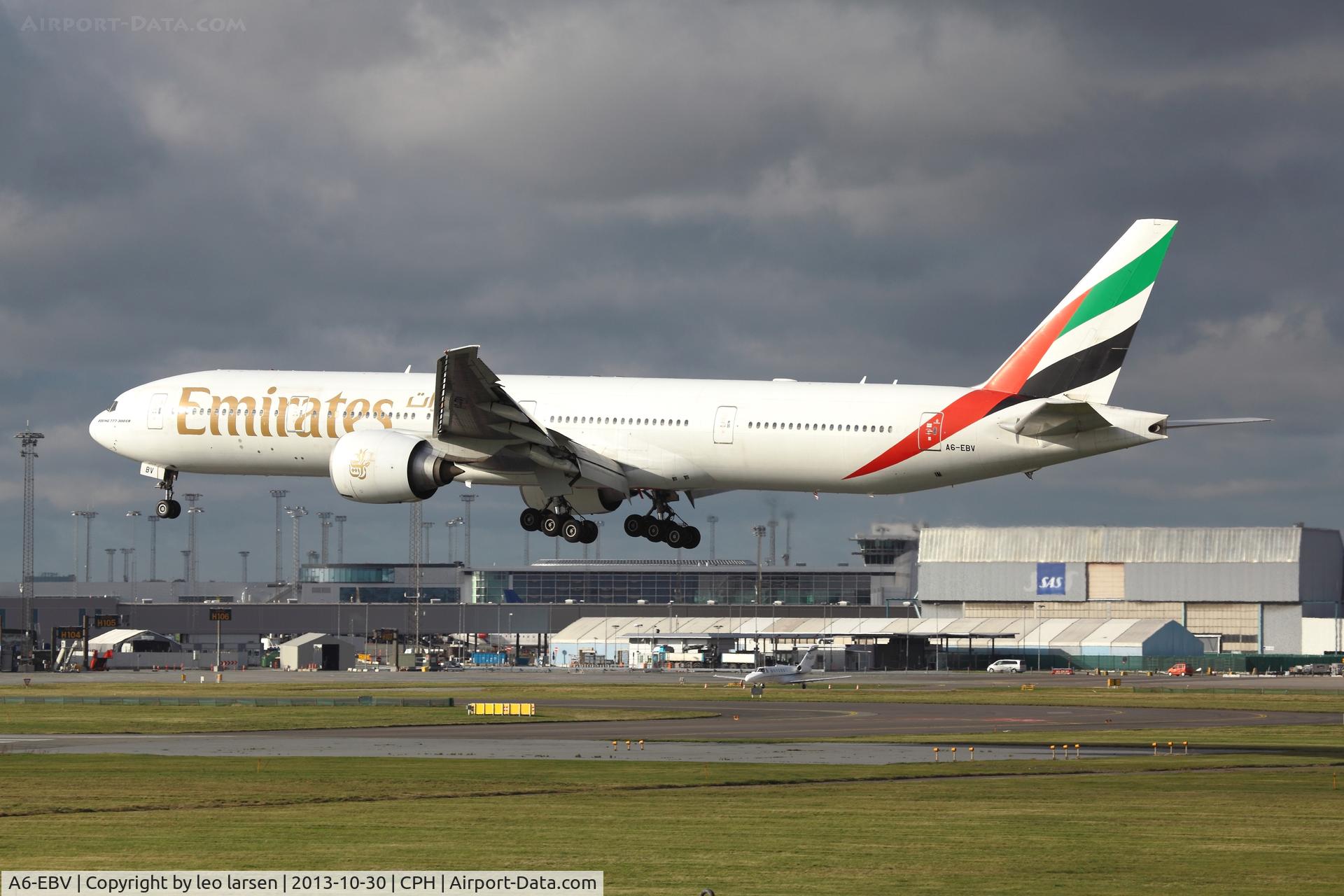 A6-EBV, 2006 Boeing 777-31H/ER C/N 32728, Copenhagen 30.10.2013