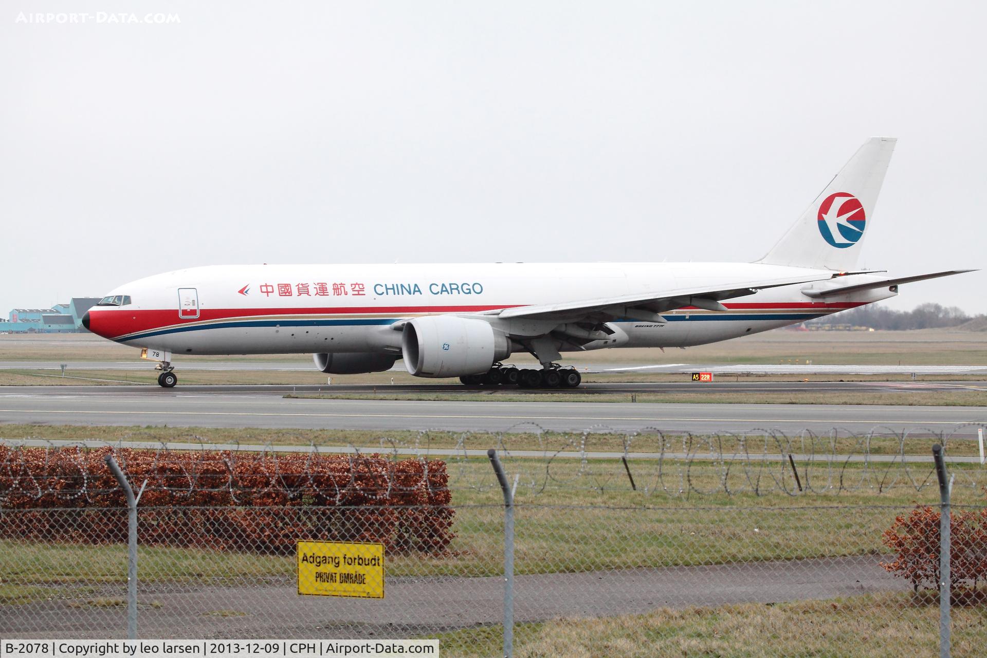 B-2078, 2010 Boeing 777-F6N C/N 37714, Copenhagen 9.12.2013