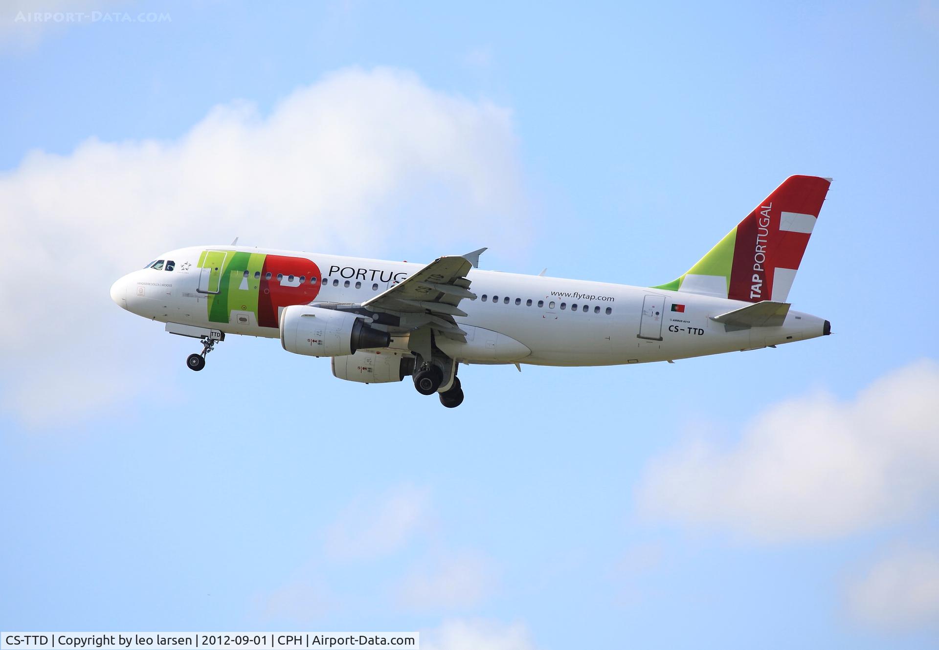 CS-TTD, 1998 Airbus A319-111 C/N 790, Copenhagen 1.9.2012