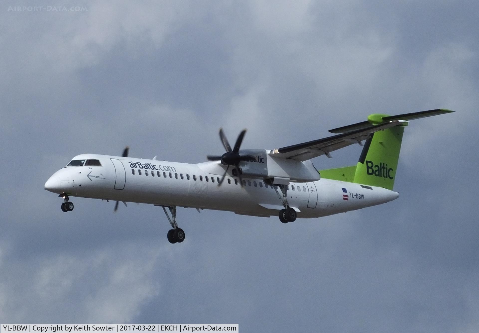 YL-BBW, 2013 De Havilland Canada DHC-8-402Q Dash 8 C/N 4448, Short finals too Land
