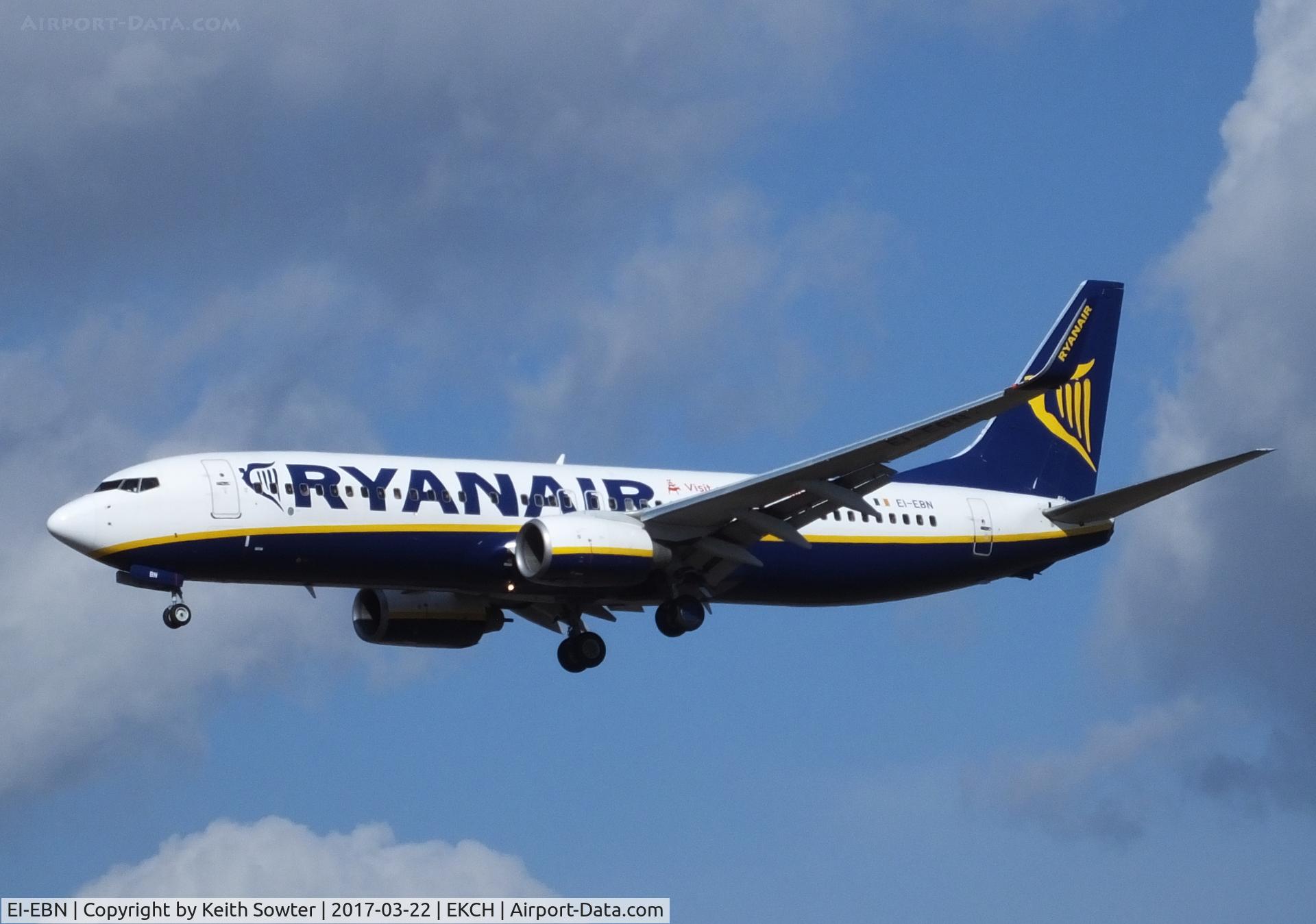 EI-EBN, 2009 Boeing 737-8AS C/N 35003, Short finals too Land