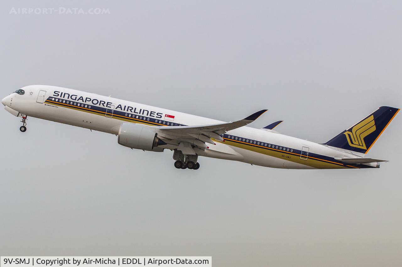 9V-SMJ, 1991 Boeing 747-412/BCF C/N 25068, Singapore Airlines