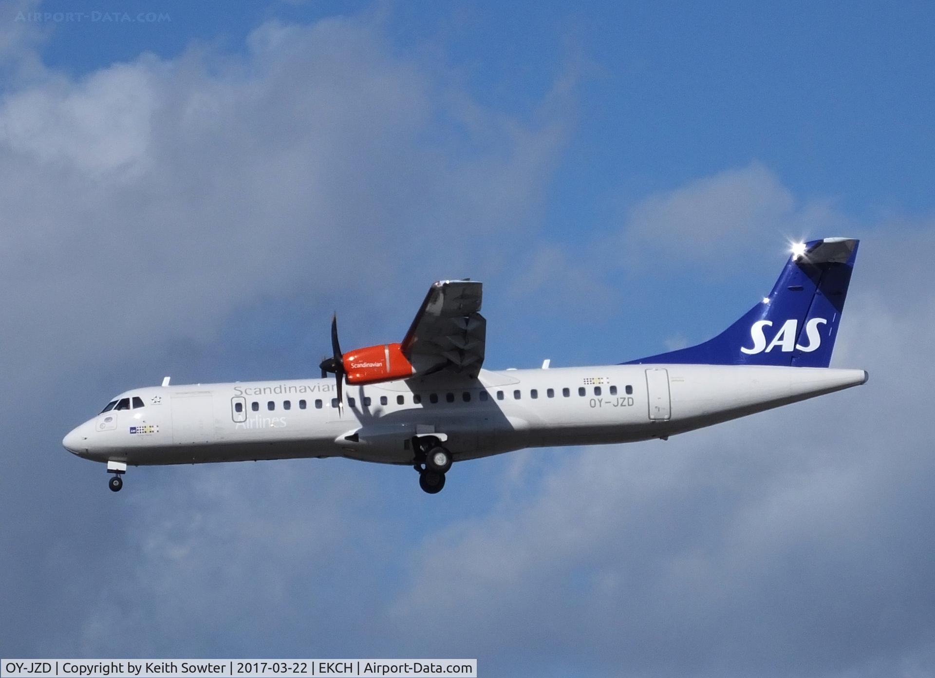 OY-JZD, 2013 ATR 72-600 (72-212A) C/N 1131, Short finals to land