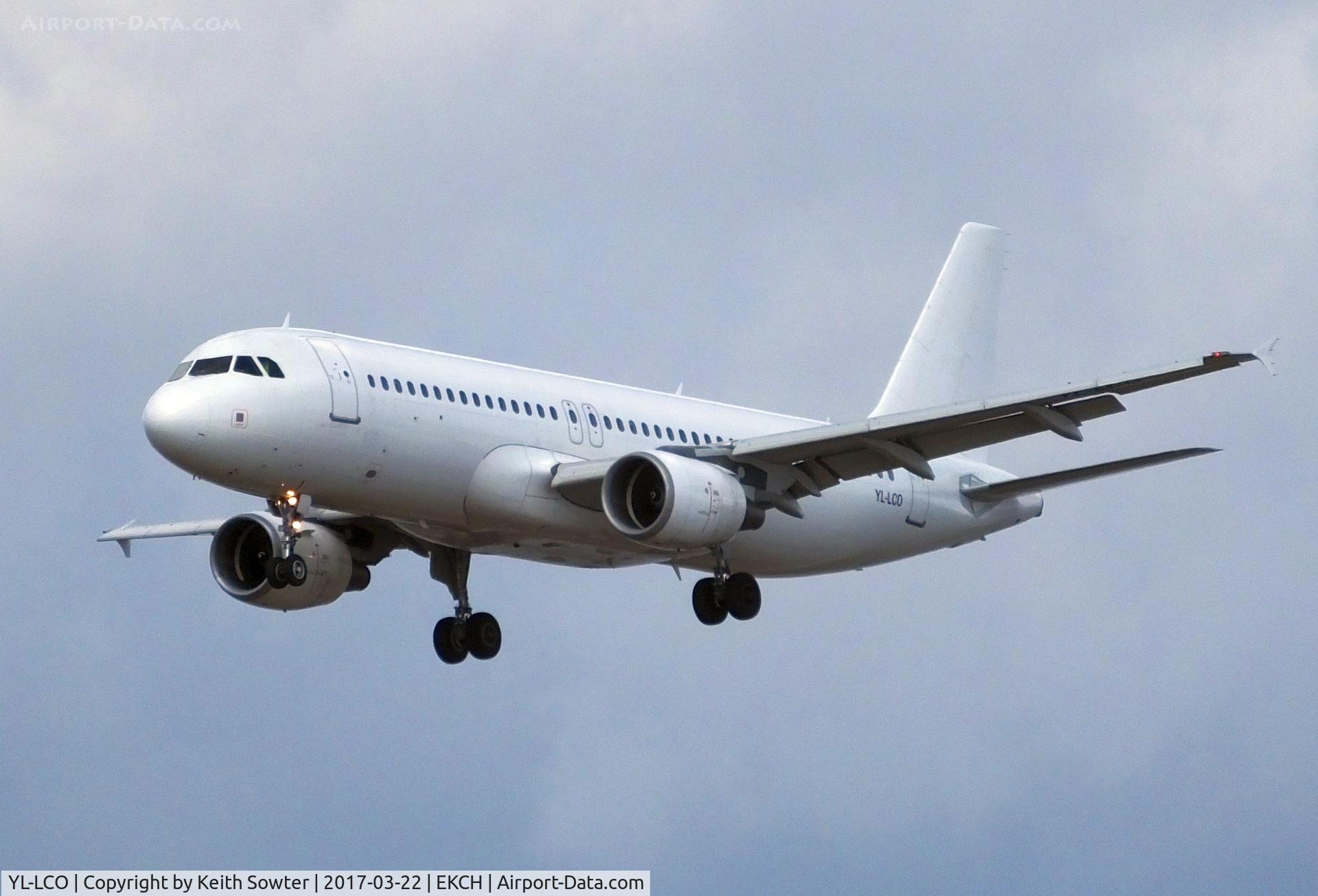 YL-LCO, 2002 Airbus A320-214 C/N 1873, Short finals to land