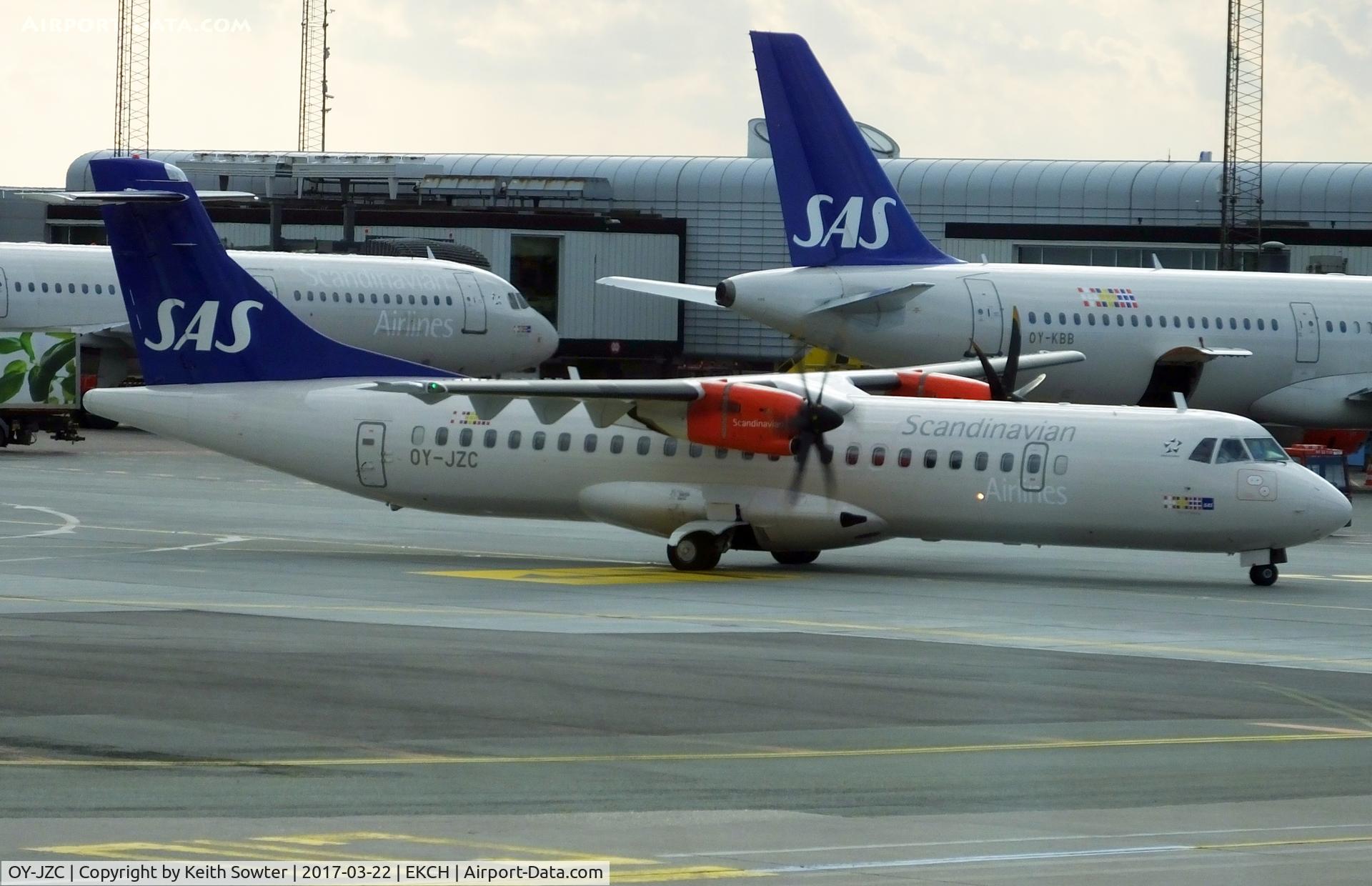 OY-JZC, 2013 ATR 72-600 (72-212A) C/N 1120, Taxying onto stand