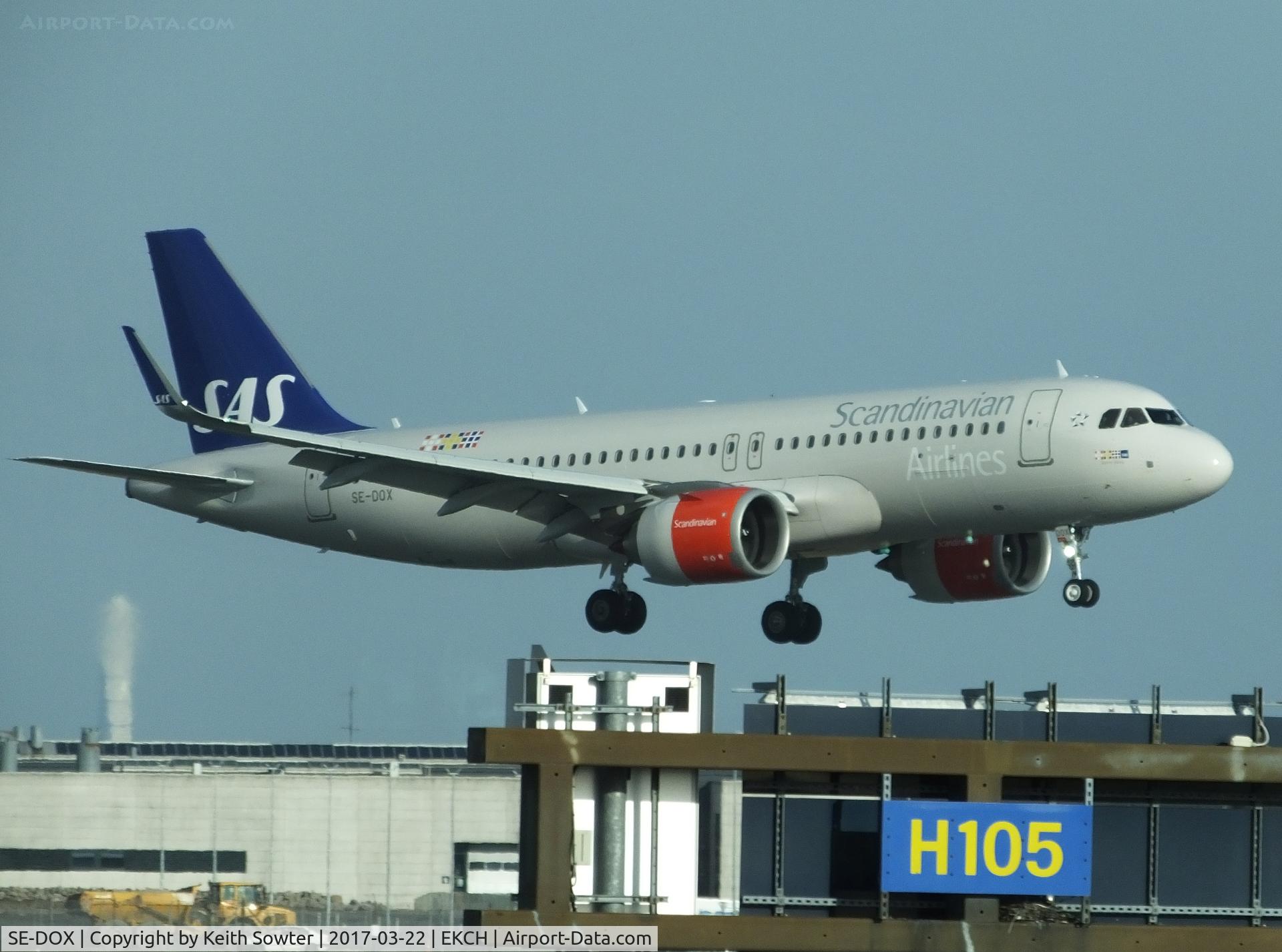 SE-DOX, 2017 Airbus A320-251N C/N 7489, Short finals to land
