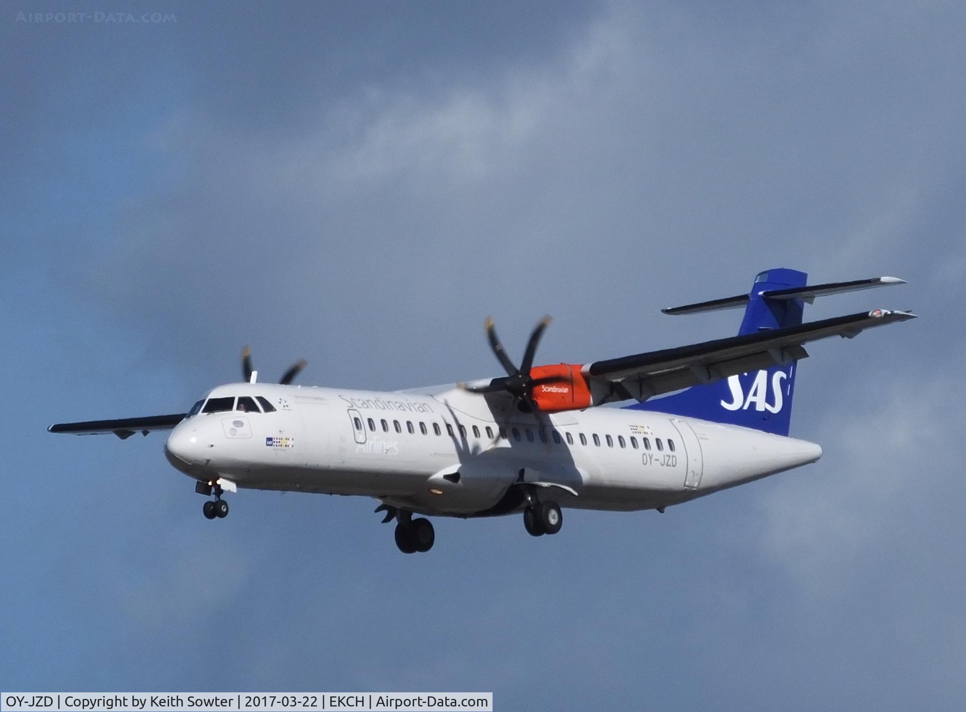 OY-JZD, 2013 ATR 72-600 (72-212A) C/N 1131, Short finals to land