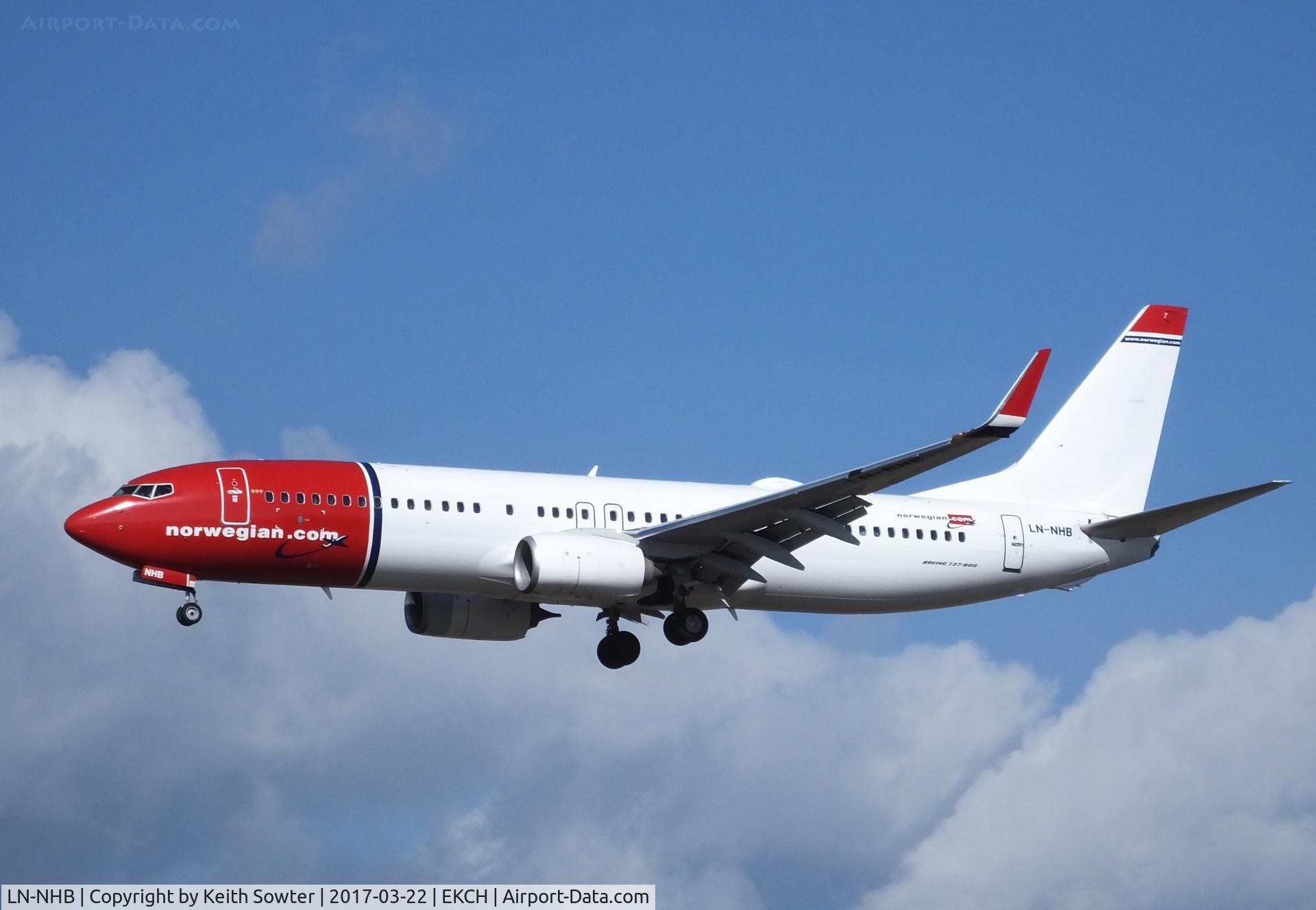LN-NHB, 2014 Boeing 737-8JP C/N 41134, Short finals to land