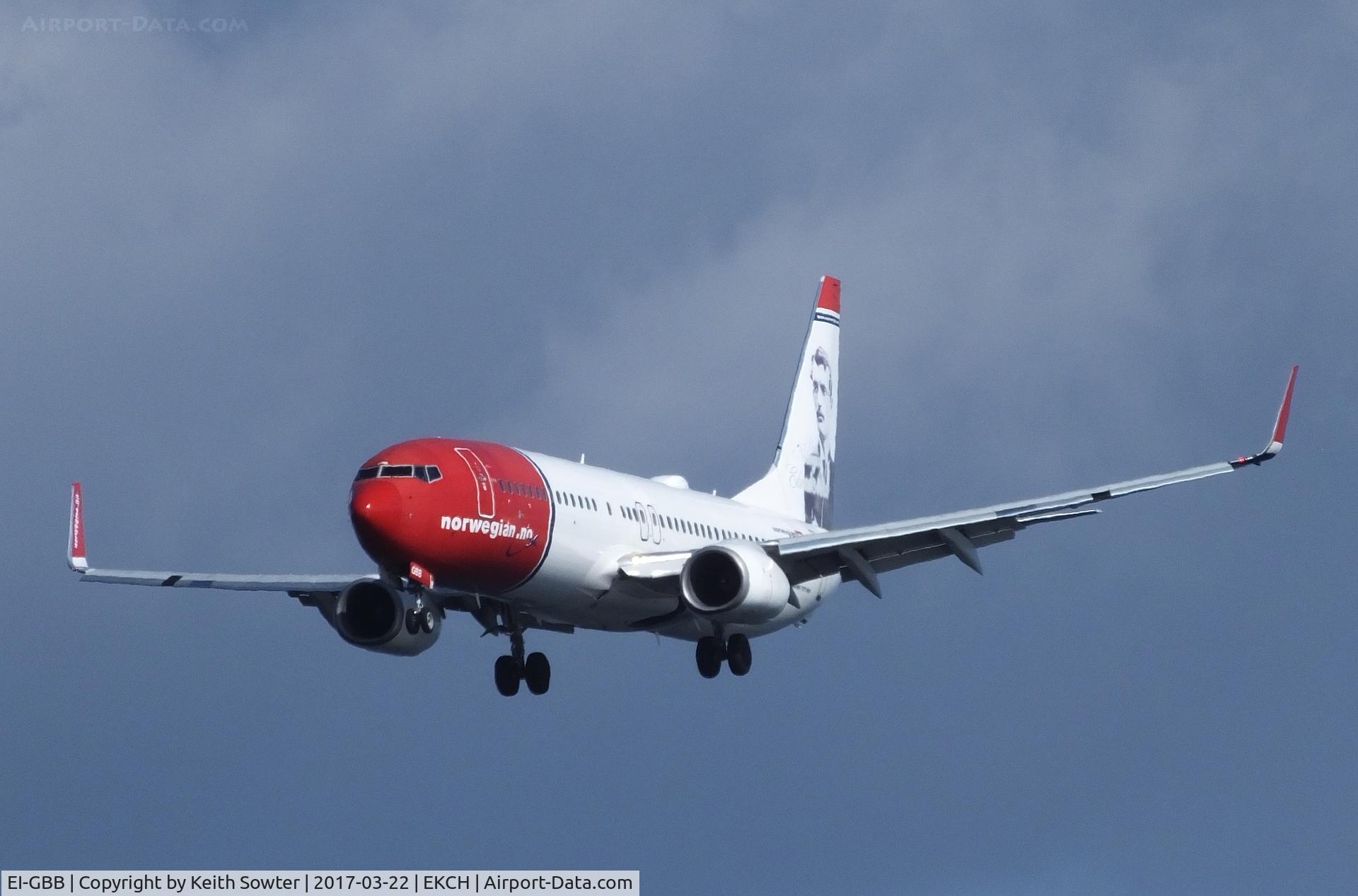 EI-GBB, 2008 Boeing 737-86N C/N 36809, Short finals to land