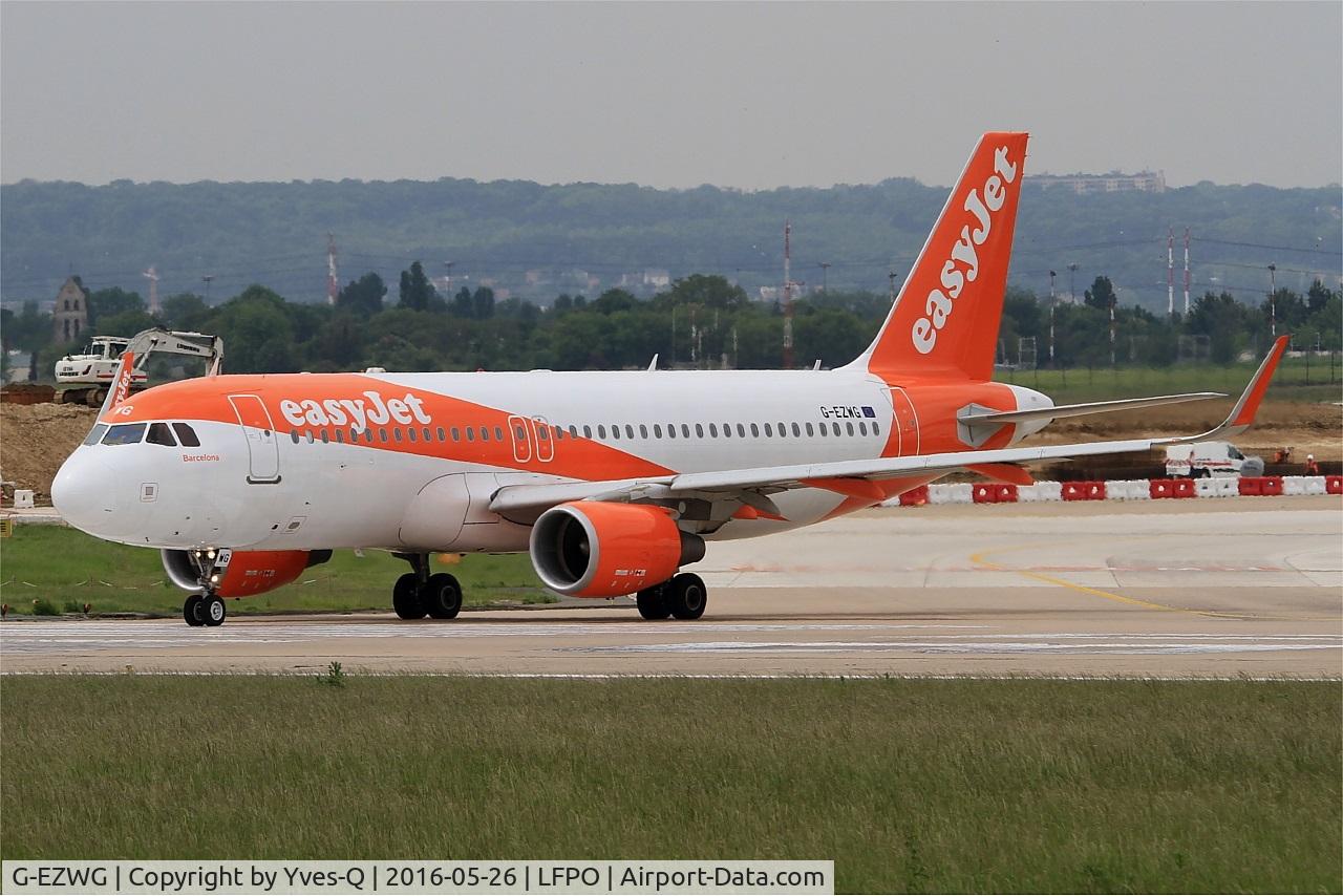 G-EZWG, 2012 Airbus A320-214 C/N 5318, Airbus A320-214, Lining up rwy 08, Paris-Orly airport (LFPO-ORY)