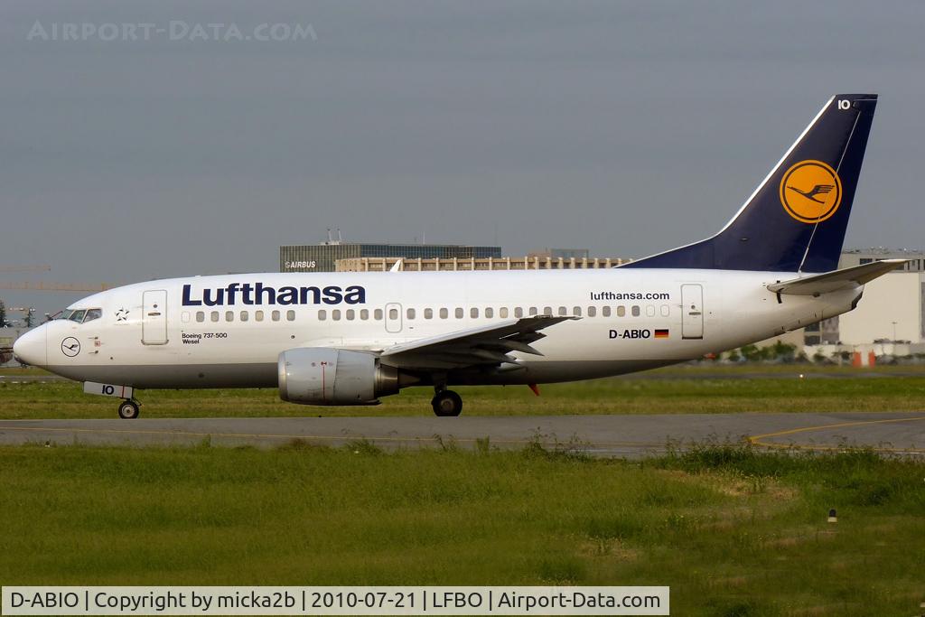 D-ABIO, 1991 Boeing 737-530 C/N 24939, Taxiing