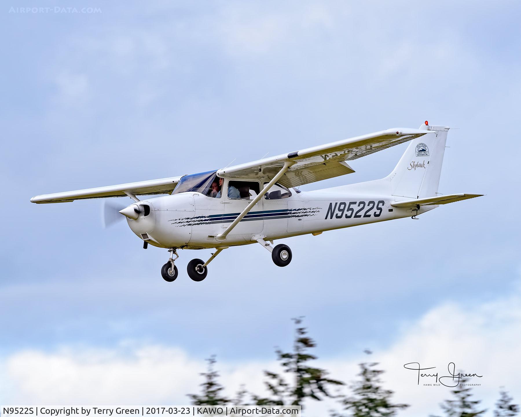 N9522S, 1998 Cessna 172R C/N 17280432, KAWO