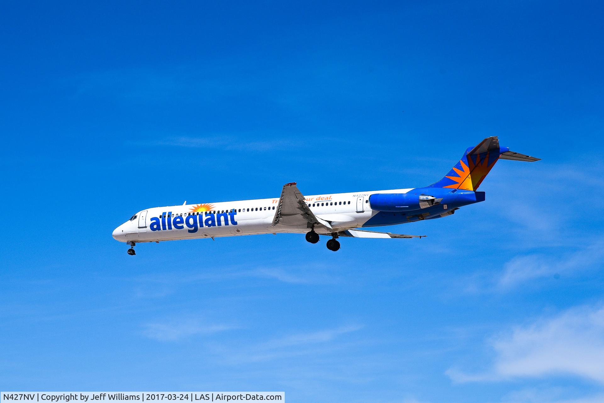 N427NV, 1986 McDonnell Douglas MD-82 (DC-9-82) C/N 49436, Allegiant Air flying into McCarran International Airport, Las Vegas. March 24, 2017.