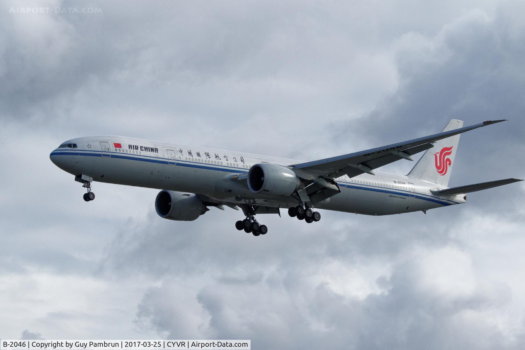B-2046, 2013 Boeing 777-39L/ER C/N 41442, Landing