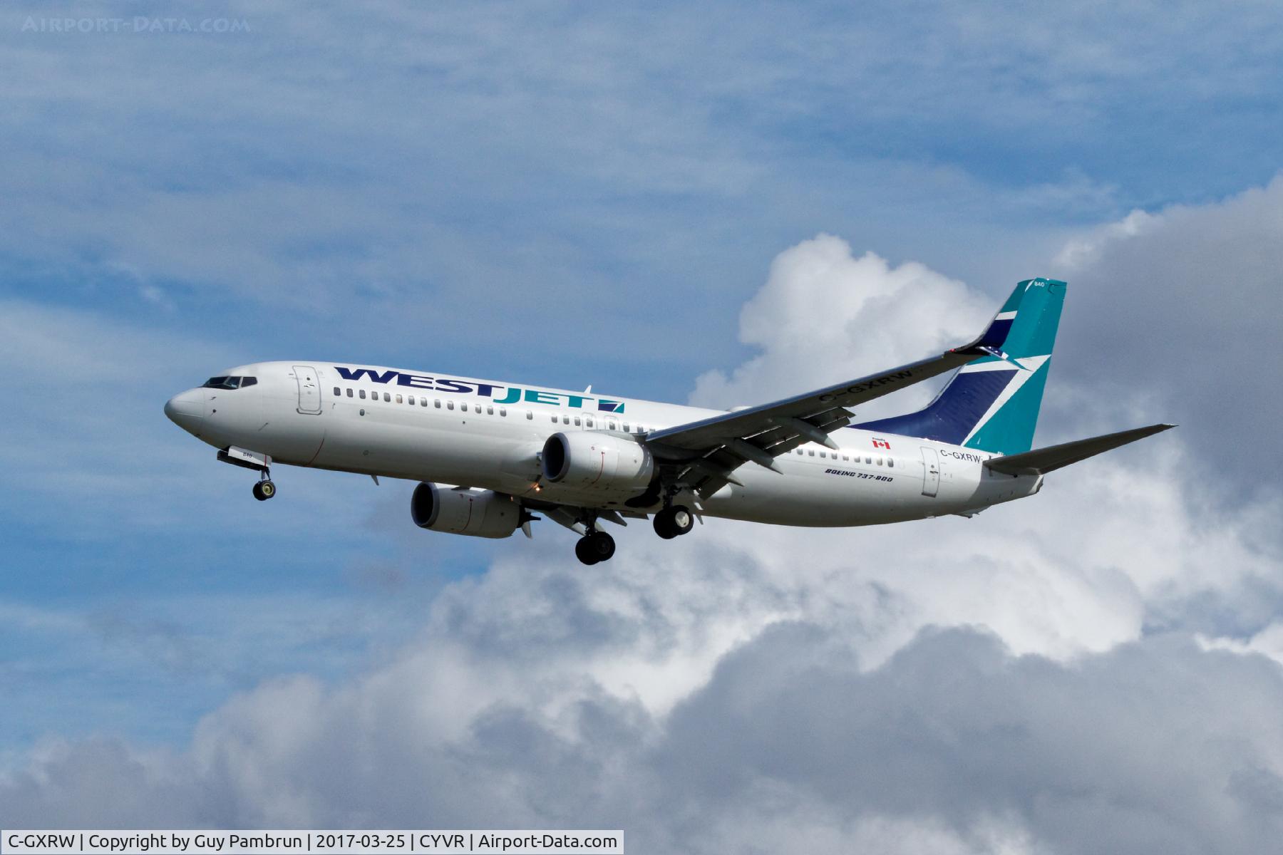 C-GXRW, 2015 Boeing 737-8CT C/N 39082, Landing