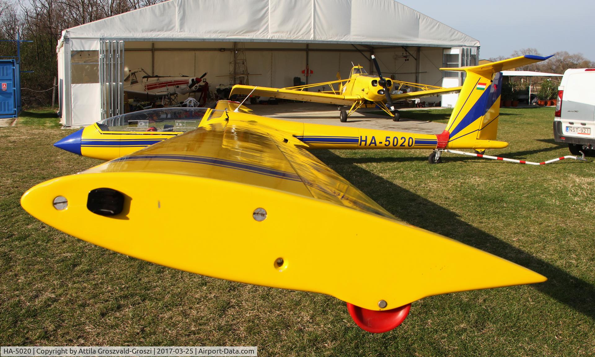 HA-5020, 1981 ICA-Brasov IS-28B2 C/N 334, Siófok-Kiliti/Papkutapuszta Airfield, Hungary