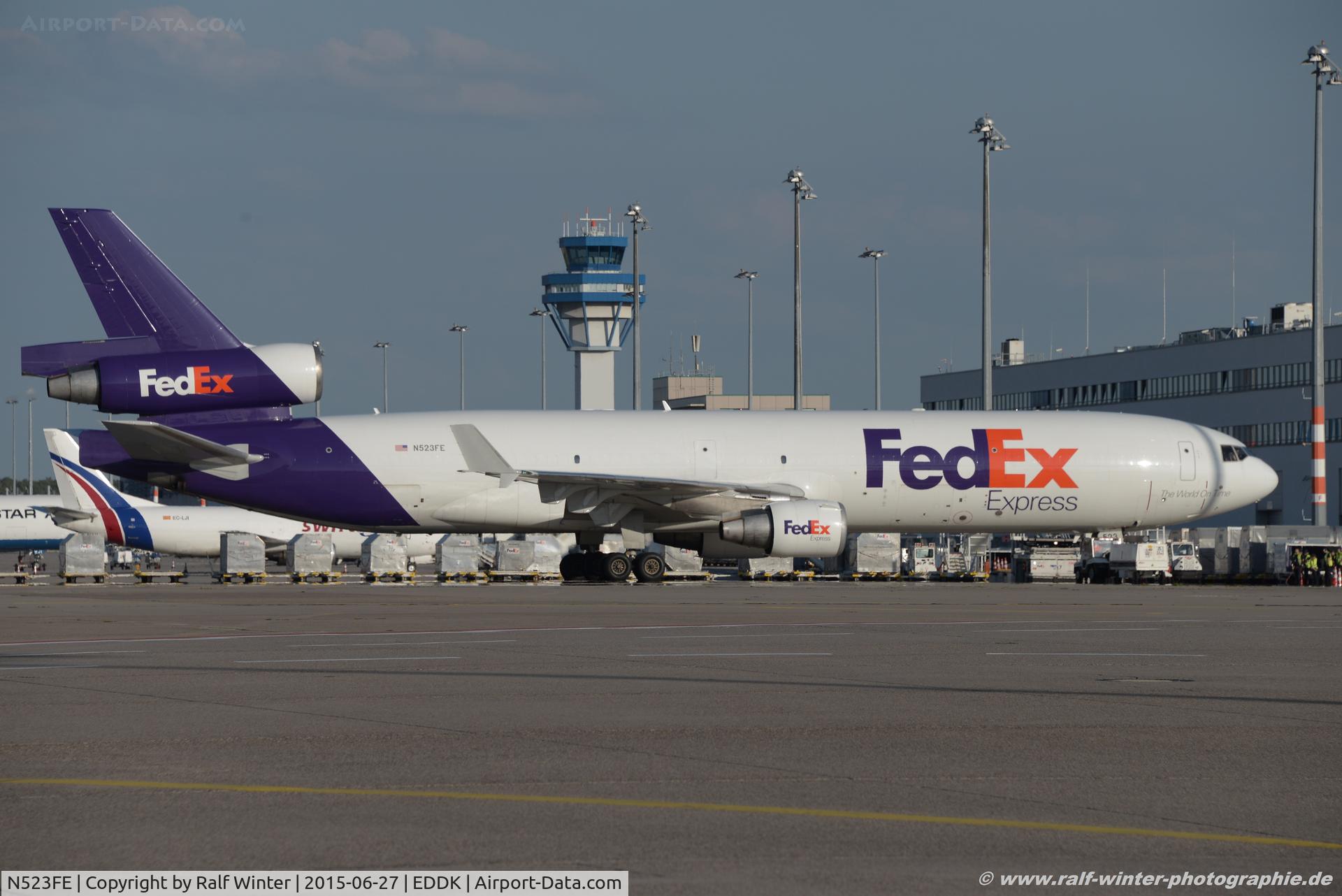 N523FE, 1993 McDonnell Douglas MD-11F C/N 48479, McDonnell Douglas MD-11F - FX FDX Federal Express - 48479 - N523FE - 27.06.2015 - CGN