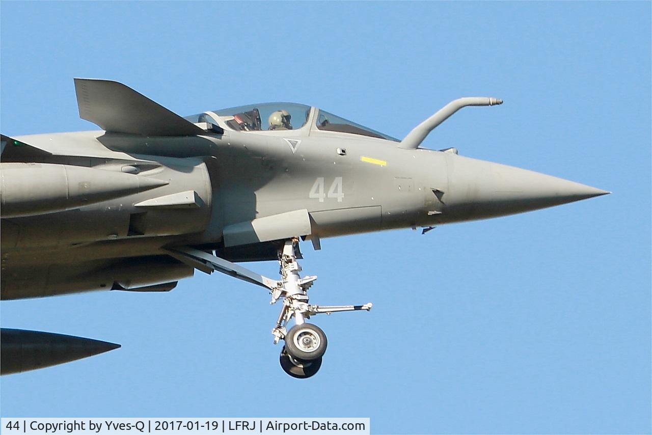 44, 2015 Dassault Rafale M C/N 44, Dassault Rafale M, Short approach rwy 08, Landivisiau Naval Air Base (LFRJ)