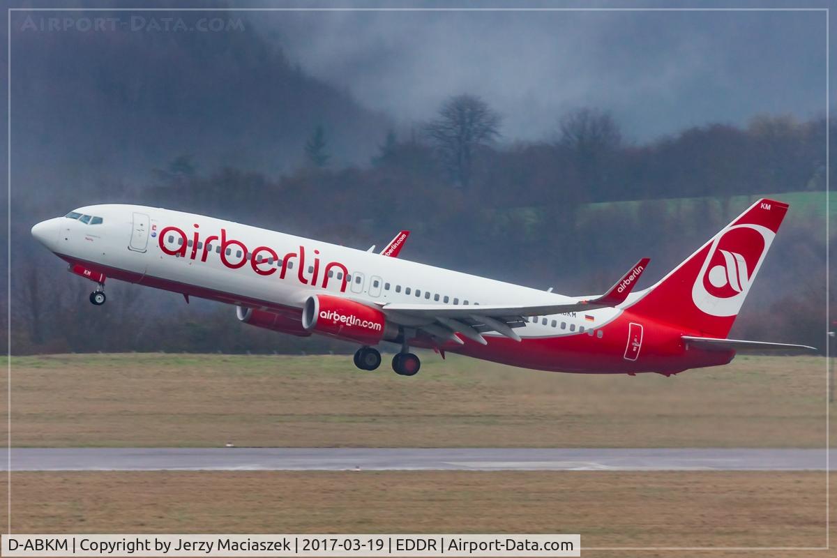D-ABKM, 2010 Boeing 737-86J C/N 37755, Boeing 737-86J