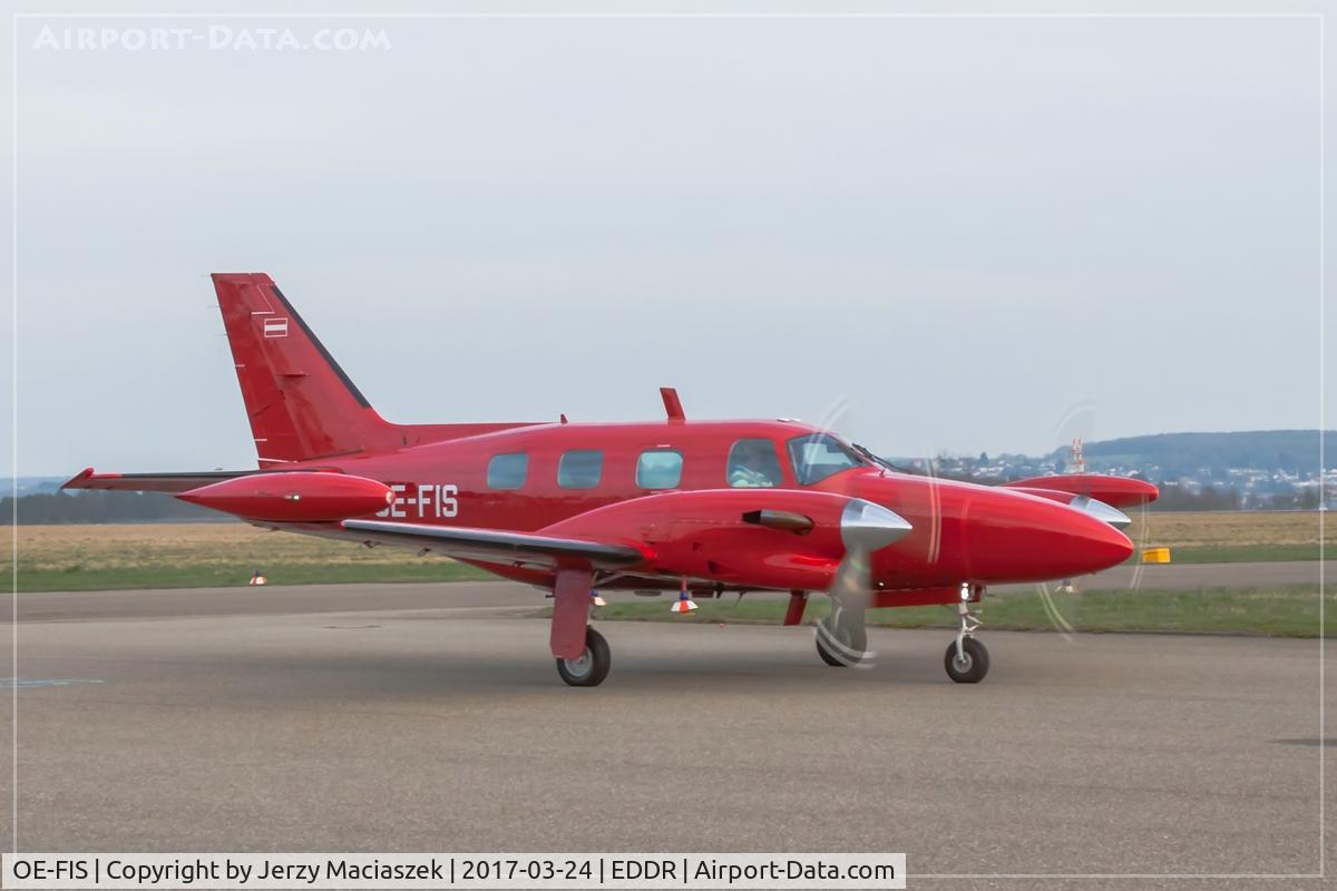 OE-FIS, Piper PA-31T1 Cheyenne I C/N 31T-1104015, Piper 31T1