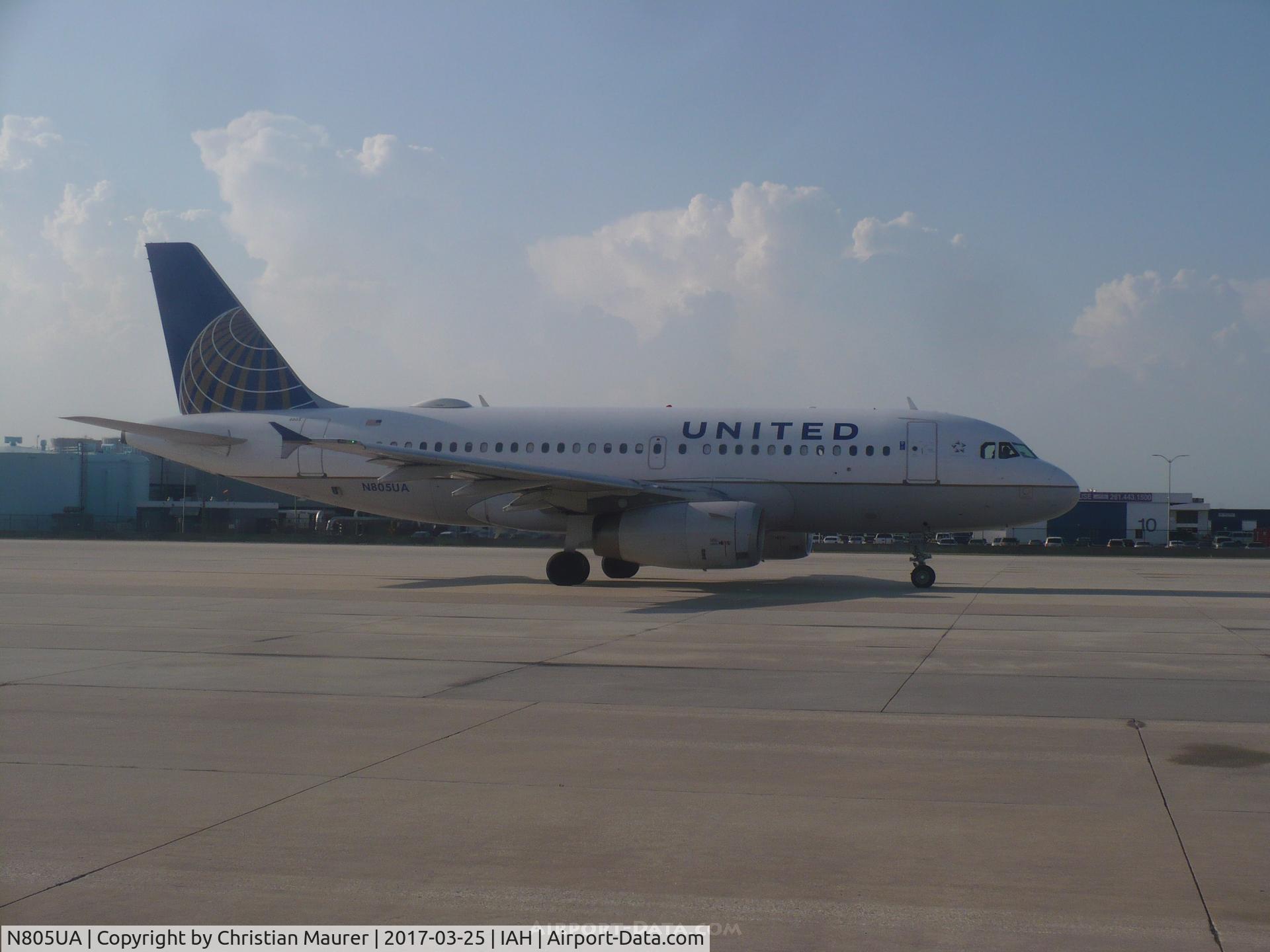 N805UA, 1998 Airbus A319-131 C/N 783, United A319-131