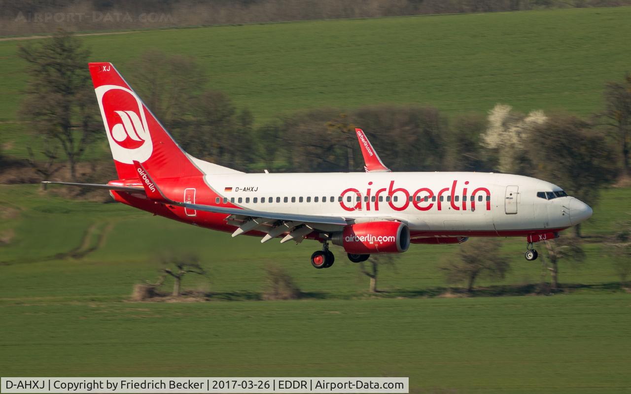 D-AHXJ, 2008 Boeing 737-7Q8 C/N 35277, on final RW09