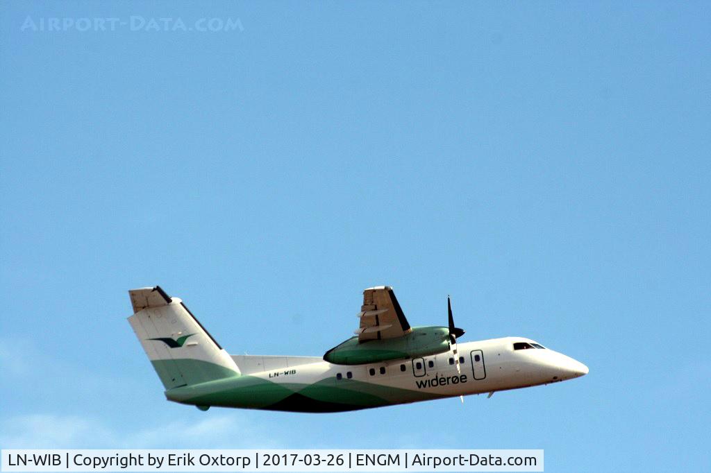 LN-WIB, 1993 De Havilland Canada DHC-8-103B Dash 8 C/N 360, LN-WIB in OSL